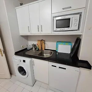  Сasa de vacaciones Gorgeous 2br Apt. W/ Mountain View Puerto Banus